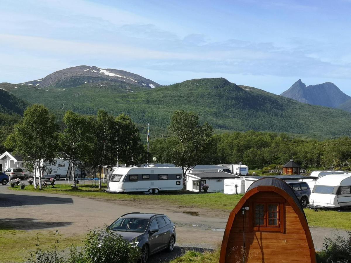 Camp Fjordbotn Hotel Galnslatta ภายนอก รูปภาพ