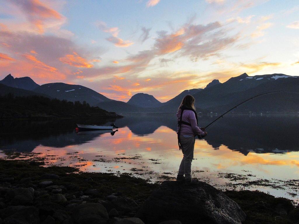 Camp Fjordbotn Hotel Galnslatta ภายนอก รูปภาพ